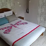 Bed & Breakfast De Monthéard *