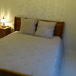 De Monthéard Bed & Breakfast *