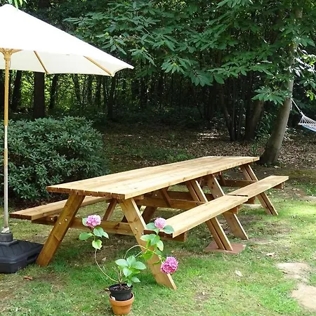 Bed & Breakfast De Montheard La Bazoge