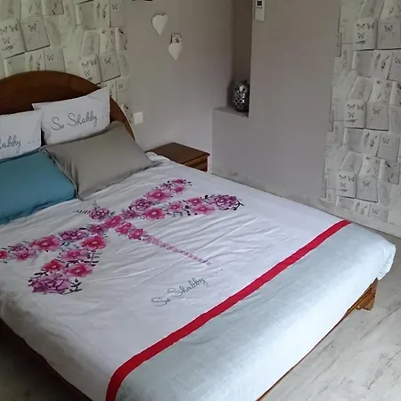 Bed & Breakfast De Montheard *